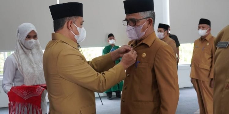Bupati Zahir Lantik 20 Pimpinan Tinggi Pratama