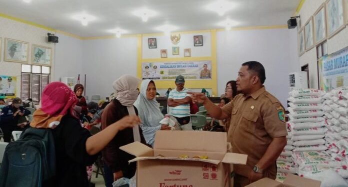 Disprindag Batu Bara Buka Pasar Murah, Perpaket 75 Ribu Rupiah