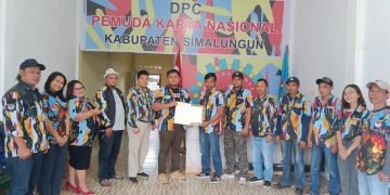Kembangkan Sayap, Ketua DPC PKN Simalungun Serahkan Mandat PAC Kecamatan Raya