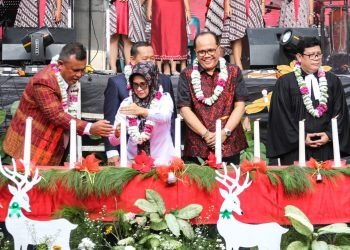 dr Susanti Bersama Gubernur  Sumut dan Sejumlah Kepala Daerah Hadiri Perayaan Natal PDI Perjuangan