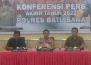 Kapolres Batu Bara Pimpin Konferensi Pers Akhir Tahun 2022