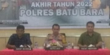 Kapolres Batu Bara Pimpin Konferensi Pers Akhir Tahun 2022