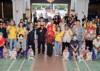 dr Susanti Apresiasi Baksos Imlek oleh Walubi dan Lions Club