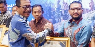 BPHTB/BPHTB Nihil Pada Kegiatan PTSL Redistribusi Tanah Tahun 2022, Pemko Siantar Raih Penghargaan