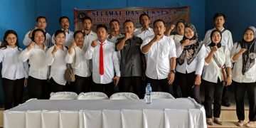 Panwaslu Kecamatan Silou Kahean Lantik 16 Anggota Panwas Kelurahan/Desa