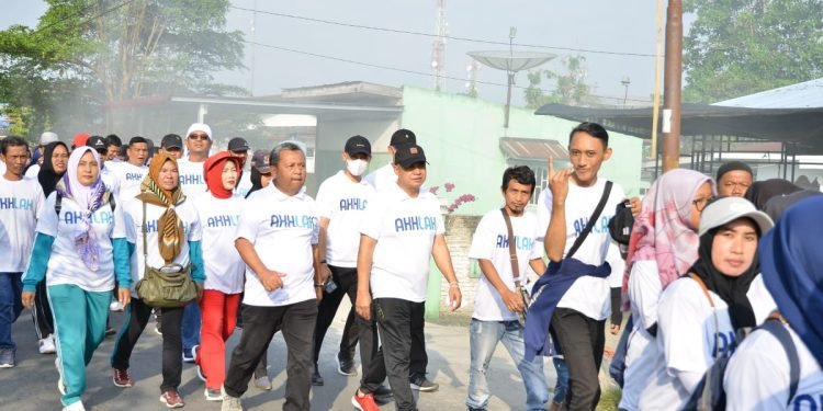 Peringati 25 Tahun BUMN, Zahir Ikuti Jalan Sehat