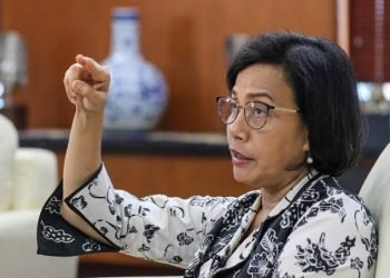 Sri Mulyani Singgung Bayar Pajak Bisa Tahan Kenaikan Harga BBM