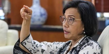 Sri Mulyani Singgung Bayar Pajak Bisa Tahan Kenaikan Harga BBM
