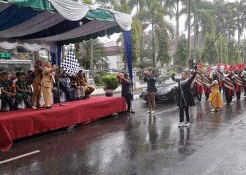 dr Susanti Lepas Peserta Pawai Taaruf MTQ Tingkat Kota Pematang Siantar