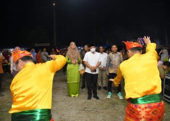 Tradisi Mandi Balimau Tandai Penutupan Pesta Tapai Tahun 2023