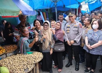 Pastikan Ketersediaan dan Harga Bapok Terjangkau, dr Susanti Bersama OPD Sidak Ke Pasar
