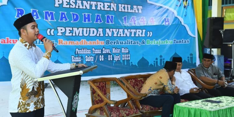 Buka Pesantren Kilat RIE, Bupati Zahir Harapkan dapat Wujudkan Masyarakat Batu Bara Religius