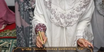 dr Susanti Resmikan Masjid Al Hidayah di Jalan Tangki, BKM Mengaku Terharu