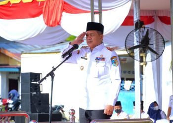 Hari Pertama Masuk Kerja, Zahir Irup Pimpin Apel