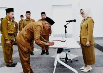 Bupati Batubara Lantik Pejabat Eselon III dan IV