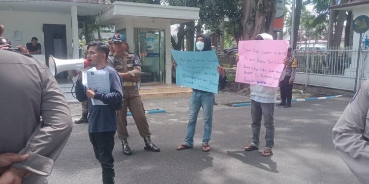 “Koalisi Bersatu Sumut Bersih” Minta Bupati Deli Serdang Copot Dr Hanif,Ini Alasannya