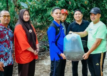 Bupati Zahir Gelar Bupades di Desa Perkebunan Lima Puluh