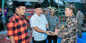 Bupati Zahir Hadiri Kenduri HUT ke-13 Desa Tanah Timbul