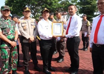 Bravo !! Kasat Reskrim & Tim Jatanras Polres Simalungun Dapat Penghargaan dari Bupati 