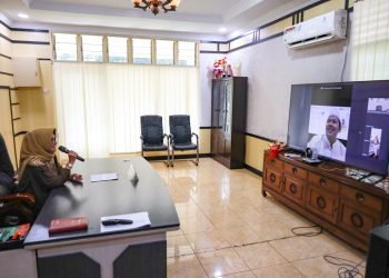 dr. Susanti Sapa Jamaah Haji di Mekkah melalui Video Conference Call