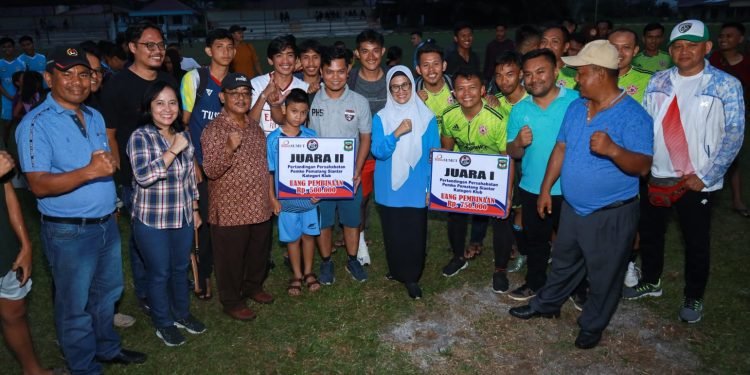 Pertandingan Persahabatan PS Pemko Pematang Siantar Berakhir, dr Susanti Sampaikan Komitmen Agendakan Kegiatan Serupa