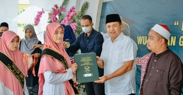 Hadiri Wisuda Ponpes Al- Mumtaz, Bupati Batu Bara Berpesan Tingkatkan Pendidikan