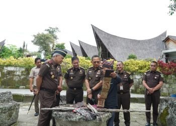 Kajati Sumut Apresiasi Desa Adat Batak Huta Siallagan dan Program Jaga Desa