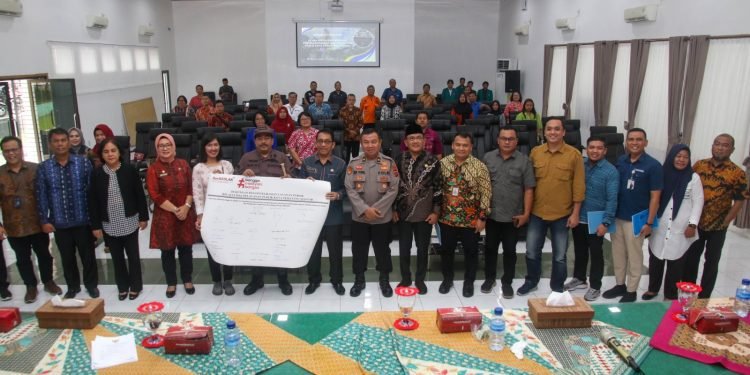 Walikota Pematang Siantar Hadiri Sosialisasi Penyelenggaraan Mal Pelayanan Publik