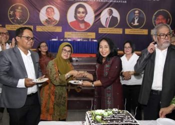 Walikota Pematang Siantar Sambut Menteri Pemberdayaan Perempuan dan Perlindungan Anak (PP dan PA) Republik Indonesia