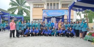 Ketua TP PKK Kota Pematang Siantar H. Kusma Erizal Ginting, SH Hadiri Acara Evaluasi Kelurahan Pelaksanaan Tertib Administrasi Tahun 2023