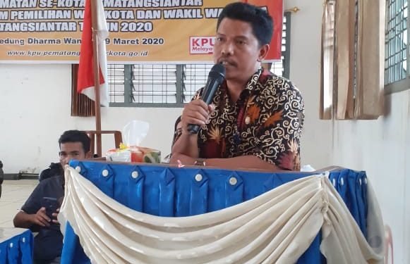 Bawaslu Diminta Tegas Tindak APK Diluar Jadwal Kampanye di Siantar