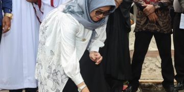 dr Susanti letakkan batu pertama pembangunan gedung Gereja HKBP Pardamean Resort Pardamean Kota Pematang Siantar