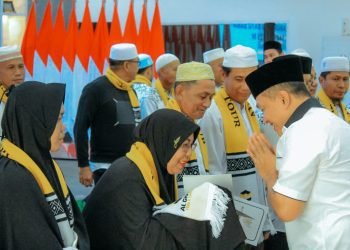 Bupati Zahir Tepati Janji Berangkatkan 27 Warga Laksanakan Ibadah Umroh