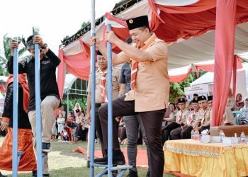 Bupati Zahir Tidur di Desa Perkebunan Petatal dan Kunjungi Warga Sakit