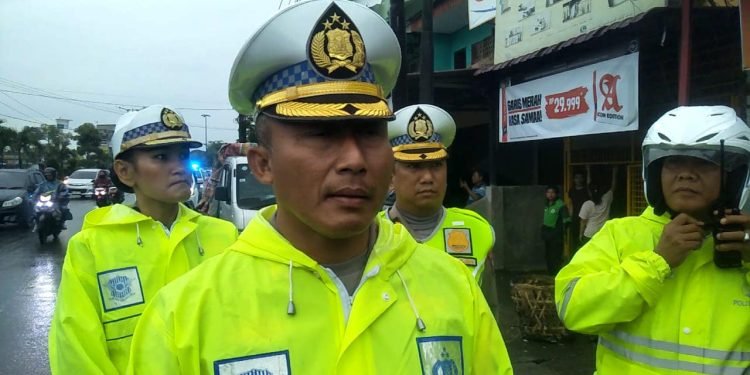 Optimalkan Terminal Amplas, Polisi Tertibkan Angkutan Umum Mangkal di SM Raja