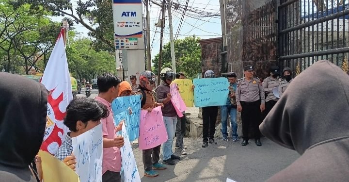 Dinas Kelautan dan Perikanan Sumut Diduga Pungli, Aliansi Mahasiswa dan Pemuda Anti Korupsi Demo Kejatisu