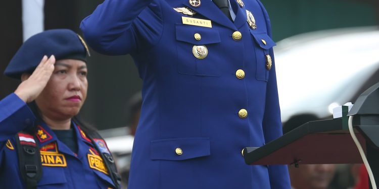 dr Susanti Pimpin Upacara Peringatan HUT ke 105 Tahun Damkarmat