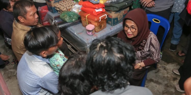 Wali Kota Siantar Selalu Peduli dan Responsif Mendengar Kabar Warganya yang Terkena Musibah