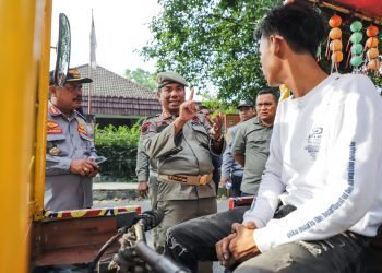Satpol PP bersama Instansi Terkait Tertibkan Odong-odong dengan Sejumlah Kesepakatan