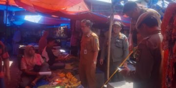 Privat: Tertibkan Pedagang, Dinas Nekerprindag Datangi Pasar Tanjung Tiram