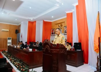 Rapat paripurna DPRD Hasil laporan Pansus LKPJ