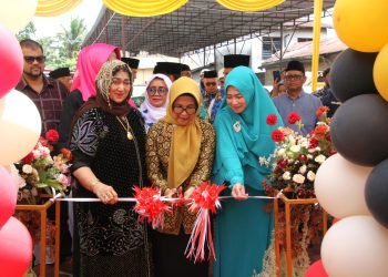 Di Upacara Peringatan Hari Lahir Pancasila, dr Susanti Kenakan Pakaian Adat Simalungun