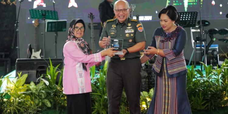 Wali Kota Pematangsiantar Hadiri Pisah Sambut Danrindam I/Bukit Barisan