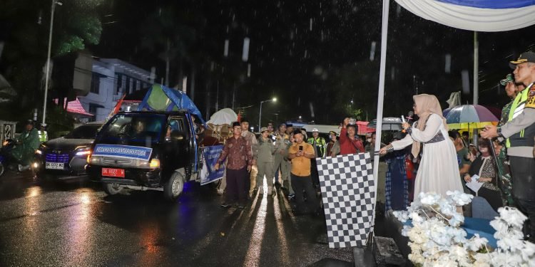 Hujan Tak Jadi Penghalang Takbir Keliling Malam Idul Adha di Kota Pematangsiantar