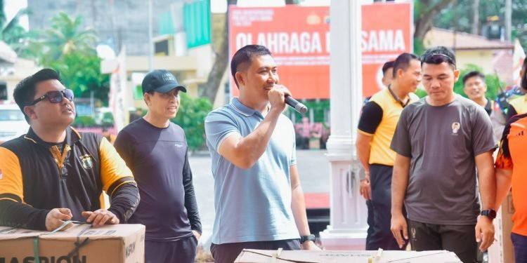 Ikut Sambut HUT Bhayangkara, Pj. Bupati Heri Hadiri Olahraga Bersama