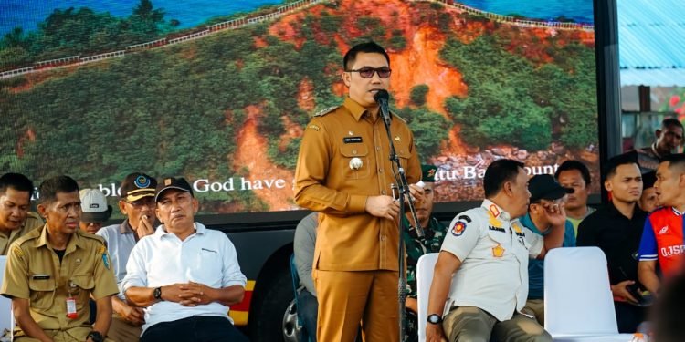Pj. Bupati Batu Bara Heri Wahyudi Buka Festival Sepak Bola U-12