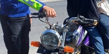 Kasat Lantas Polres Simalungun Iptu Jonni Sinaga Sosialisasi Tertib Berlalulintas