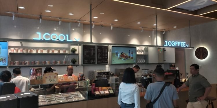 Kehadiran Gerai JCo di Simalungun Diharapkan Dapat Kurangi Angka Pengangguran