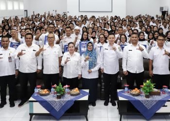 dr Susanti Serahkan Perpanjangan SK – PPPK Tahun 2022