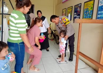 Bhabinkamtibmas Polres Sibolga, Monitor Posyandu Balita Dan Sosialisasi Pencegahan Kebakaran